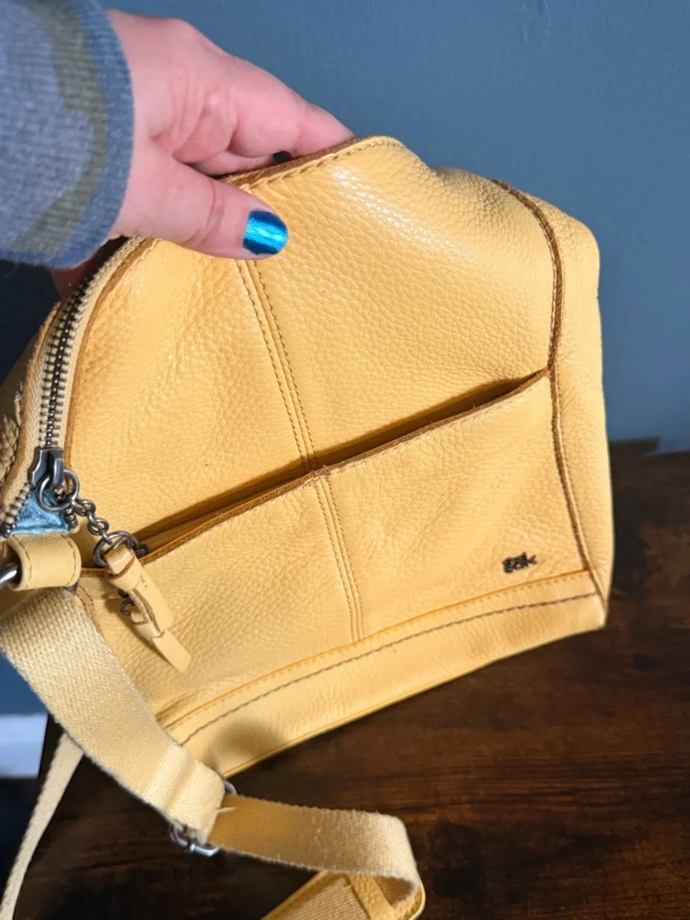 The Sak Buttercup Yellow Pebble Leather Crossbody Bag with Front Zip Pocket - Picture 4 of 11